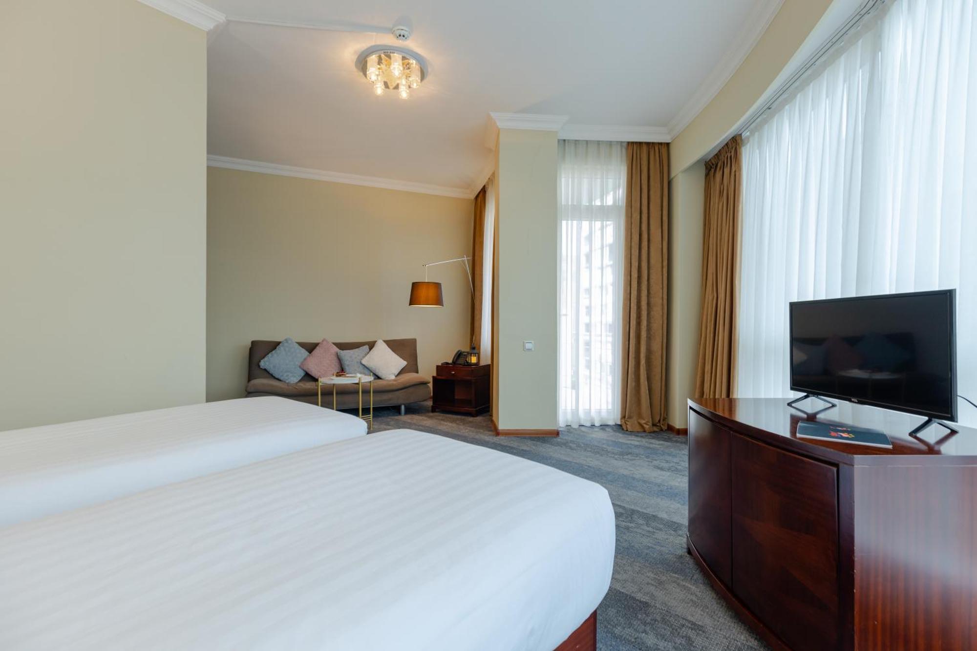 Hotel Aisi Batumi Exterior foto